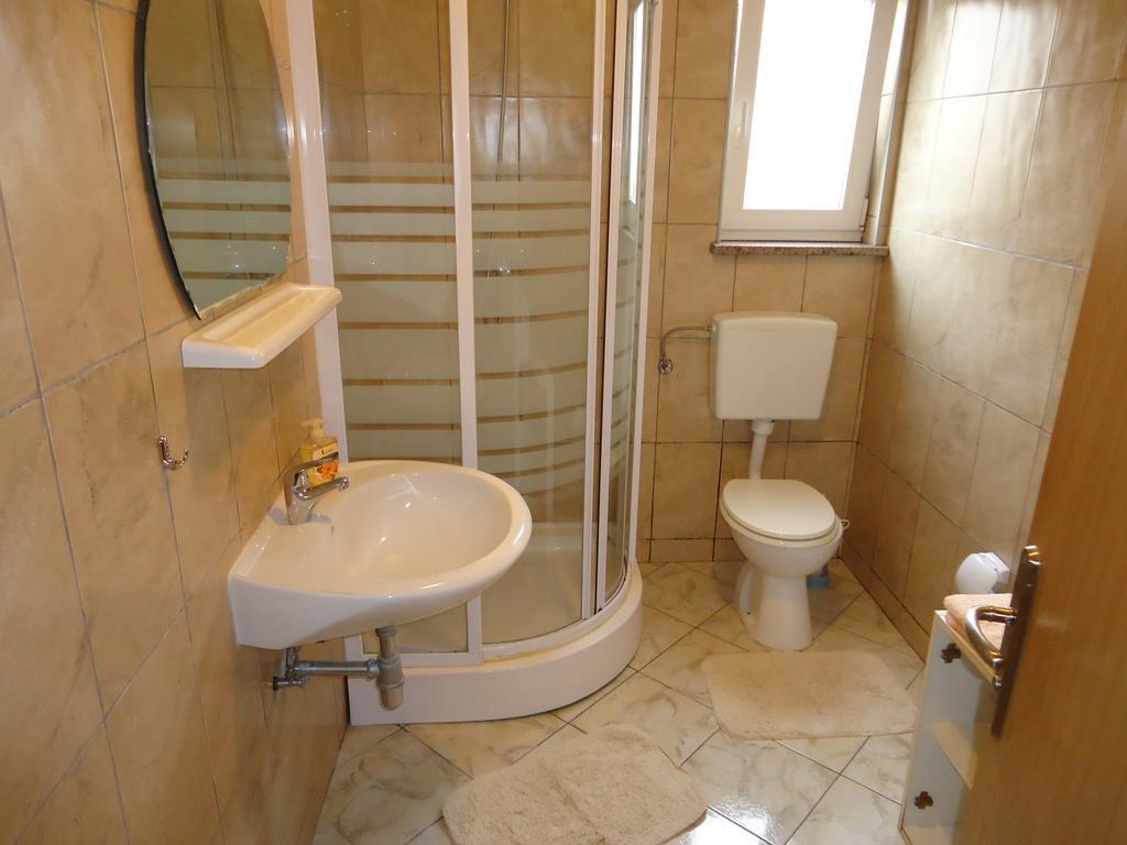Apartments Lili Zadar Bilik gambar